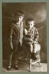 NAKIELSCY I WIELISZKOWIE &ndash; historia rodziny z Łodzią w tle. Zbiory rodziny Nakielskich.