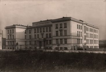 Szkolnictwo w Łodzi okresu międzywojennego