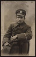 Henryk Żytnicki (ur. 1895) &ndash; pochodzący z Łodzi żołnierz I kompanii karabin&oacute;w maszynowych 36 pp Legii Akademickiej, z kt&oacute;rym wyruszył na odsiecz Lwowa w pierwszych dniach stycznia 1919 r. Poległ w walkach pod Skniłowem 17 II 1919 r.