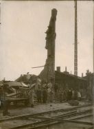 Resztki wieży wodnej na Dworcu Fabrycznym wysadzonej przez niemieckich saper&oacute;w 29 X 1914 r. podczas odwrotu z Łodzi. APŁ, Zbi&oacute;r ikonograficzny APŁ, sygn. W-II 5/1.