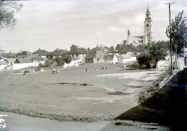 Stryk&oacute;w - parafia rzymskokatolicka św. Marcina. APŁ, Archiwum Włodzimierza Pfeiffera, sygn. 571