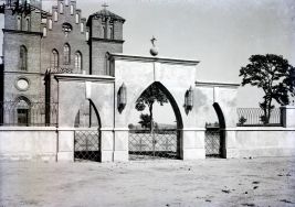 Ł&oacute;dź-Chojny - parafia rzymskokatolicka pw. Wojciecha. APŁ, Archiwum Włodzimierza Pfeiffera, sygn. 282