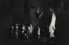 Bajka o krasnoludkach i sierotce Marysi, na podstawie prozy M. Konopnickiej, Państwowy Teatr im.St. Jaracza w Łodzi 1960 r. APŁ, Zbi&oacute;r teatrali&oacute;w ł&oacute;dzkich, sygn. 2/73,s.2Obrazek 10 z 34