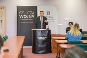 Prof. dr hab. Jarosław Kita otwiera konferencję, fot. Albert Jaworski.