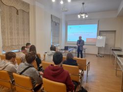 Zajęcia dla student&oacute;w historii.