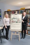 Dyrektor GBP w Rzgowie Anna Malinowska, starszy kustosz Anna Drzewiecka, fot. Albert Jaworski.