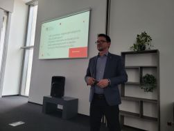 Dyrektor APŁ Bartosz G&oacute;recki, fot. Centrum Dialogu im. Marka Edelmana