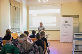 Kierownik Oddziału kształtowania narodowego zasobu archiwalnego Anna Szefler, fot. Agata Cuper.