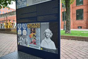 Wystawa plenerowa &bdquo;Kiedy Ziemia przestała być centrum Wszechświata. Kopernikana w Archiwach Państwowych