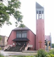 Parafia mariawicka pod wezwaniem Matki Boskiej Nieustającej Pomocy, obecnie kości&oacute;ł rzymskokatolicki Apostoł&oacute;w Piotra i Pawła - ul. Nawrot 104