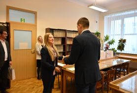 Uroczystość rozdania nagr&oacute;d finalistom eliminacji okręgowych V edycji Olimpiady Historycznej Junior&oacute;w, fot. A. Kaniewska
