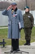Uroczystości przed pomnikiem J&oacute;zefa Piłsudskiego w Łodzi, fot. M. Dybalski