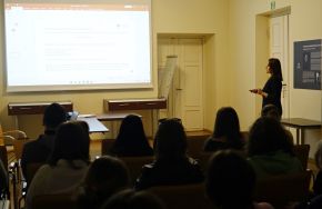 Zajęcia dla student&oacute;w filologii polskiej w APŁ, fot. M. Dybalski