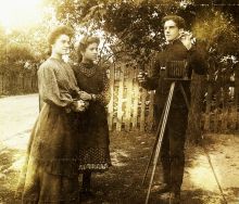 Aleksandra Aniela, Maria i Roman dzieci J&oacute;zefa i Marii Wiktorii Wajnikonis&oacute;w &ndash; ok. 1908 