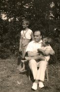 Roman Wajnikonis z synami - 1932