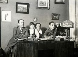 Roman, Andrzej Filip, Jadwiga oraz Stanisław Mikołaj Wajnikonisowie - 1939 