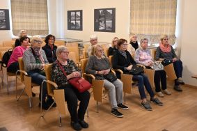 Zajęcia dla senior&oacute;w w APŁ, fot. M. Dybalski.