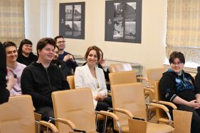 Zajęcia dla student&oacute;w z Katedry Filologii Słowiańskiej Uniwersytetu Ł&oacute;dzkiego w APŁ, fot. M. Dybalski.