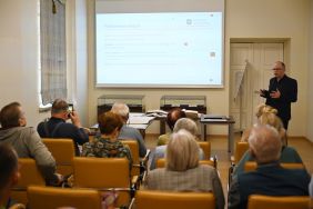 Zajęcia genealogiczne w APŁ, fot. M. Dybalski.