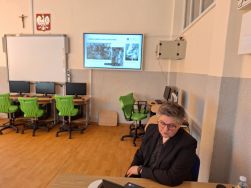 Zajęcia dla si&oacute;dmych klas szk&oacute;ł podstawowych gminy Warta, fot. B. Łuczak.
