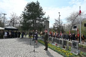 Obchody 85. rocznicy Zbrodni Katyńskiej, fot. Mateusz Lisiecki.
