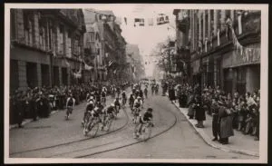 Wyścig Pokoju w Łodzi przełom lat 40-tych i 50 tych XX w. zdj. W. Kraska