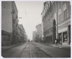 ul. Gł&oacute;wna przy ul. Targowej, widok w kierunku ul. Kilińskiego 1976 zdj. R.Kasprowicz