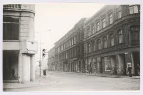 ul. Narutowicza widok z ul. Piotrkowskiej  1978 zdj. R.Kasprowicz