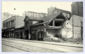 ul. Nowomiejska 12 6.08.1977 zdj. R.Kasprowicz 