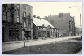 ul. Gł&oacute;wna 45 6.08.1977 zdj. R.Kasprowicz