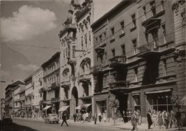 Ul. Piotrkowska 86. Kamienica pod Gutenbergiem, 1963 r.