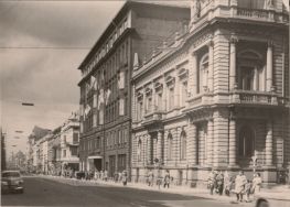 Ul. Piotrkowska r&oacute;g Moniuszki 1964 r.