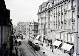 Ul. Piotrkowska z Grand Hotelem 