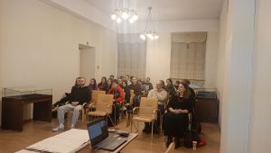 Zajęcia dla student&oacute;w Wojskoznawstwa UŁ, fot. Anna Kaniewska.