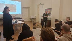 Zajęcia dla student&oacute;w Wojskoznawstwa UŁ, fot. Anna Kaniewska.