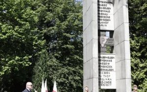Ł&oacute;dzkie obchody Narodowego Dnia Pamięci Ofiar Niemieckich Nazistowskich Oboz&oacute;w Koncentracyjnych i Oboz&oacute;w Zagłady (4)