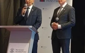 Dyrektor Archiwum Państwowego w Białymstoku dr Marek Kietliński i dyrektor Archiwum Państwowego w Suwałkach Sławomir Filipowicz (34)