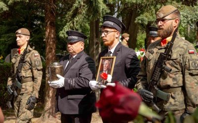 Uroczystość pogrzebowa porucznika J&oacute;zefa Przedpełskiego ps. &bdquo;Sławek&rdquo; (3)